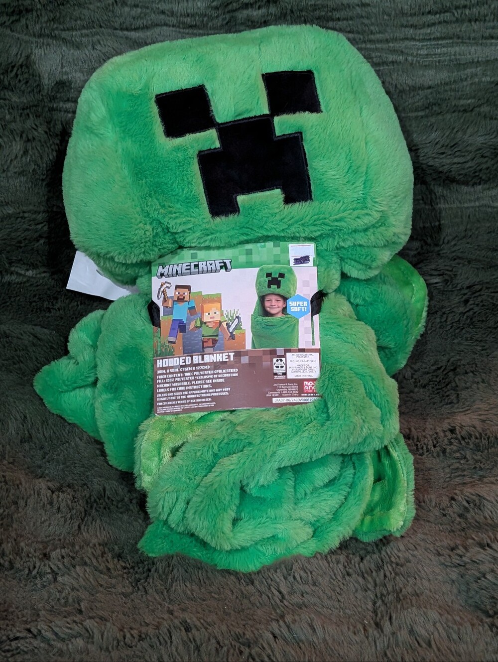 New Mojang Minecraft Creeper Hooded Plush Fleece Blanket 30" Inch x 8" Inch